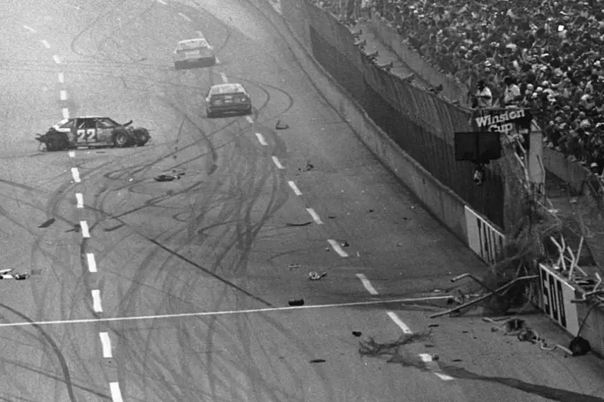 Bobby Allison, Buick LeSabre, 1987 Talladega crash