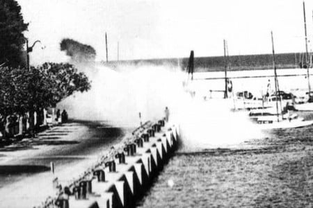 Alberto Ascari, Formula One, 1955 Monaco Grand Prix, harbour crash