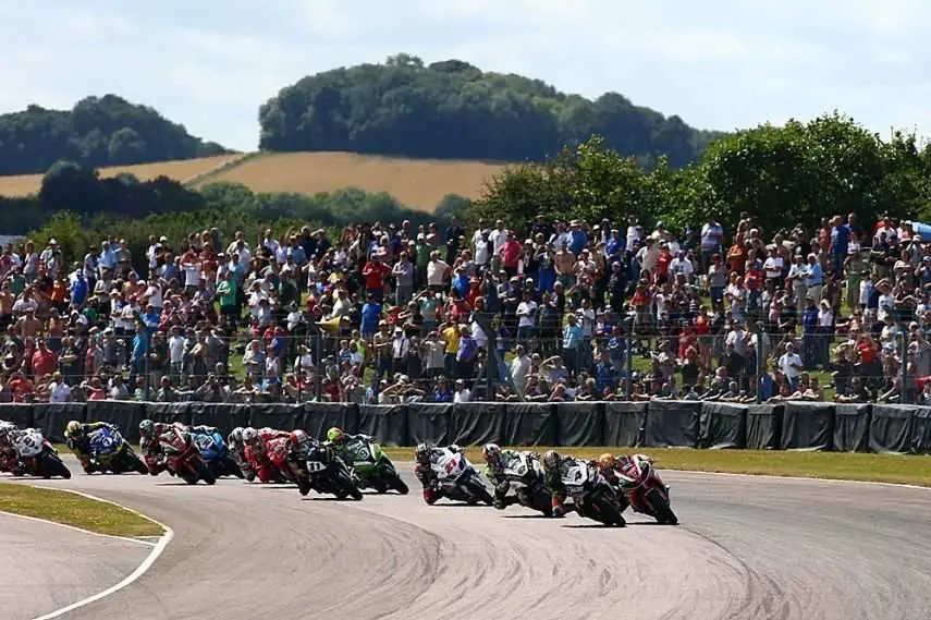 Thruxton Circuit, Hampshire, England, race events, driving calendar