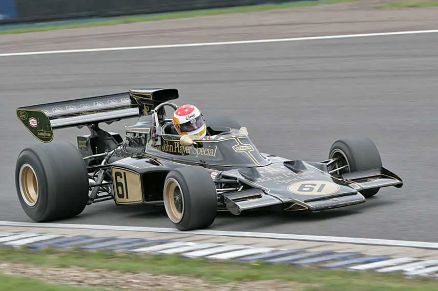 Lotus 72