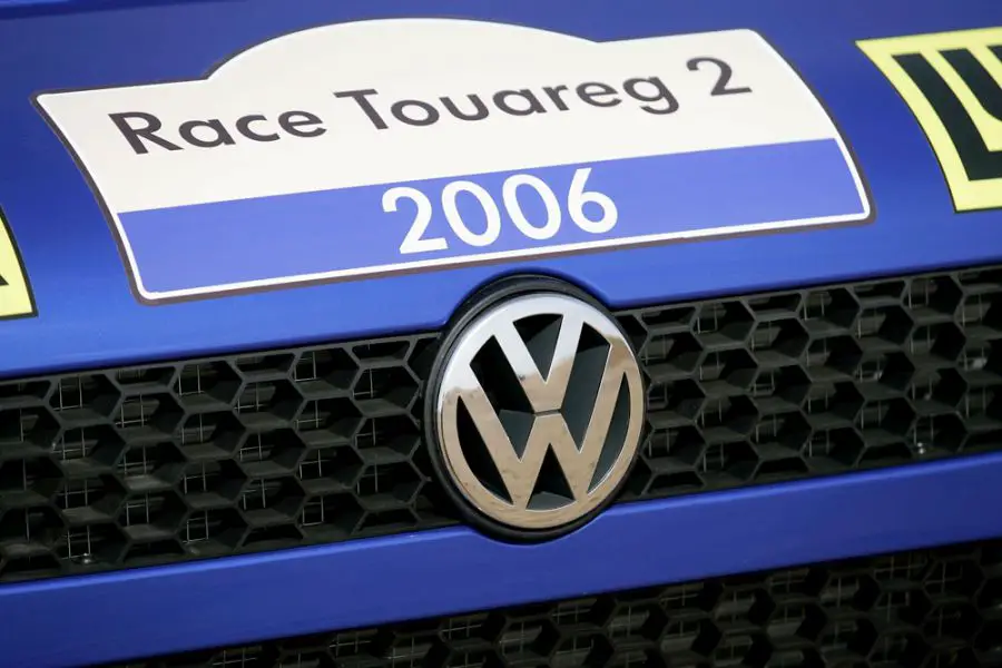 Volkswagen Race Touareg 2