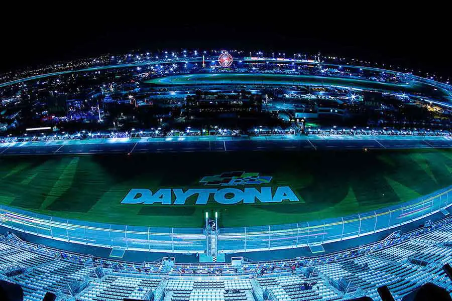 2017 Rolex 24 at Daytona entry list 55 cars on the grid SnapLap