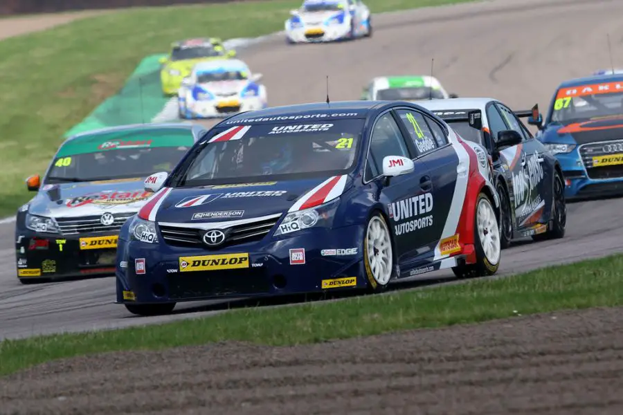 United Autosports' Toyota Avensis in the 2014 BTCC season