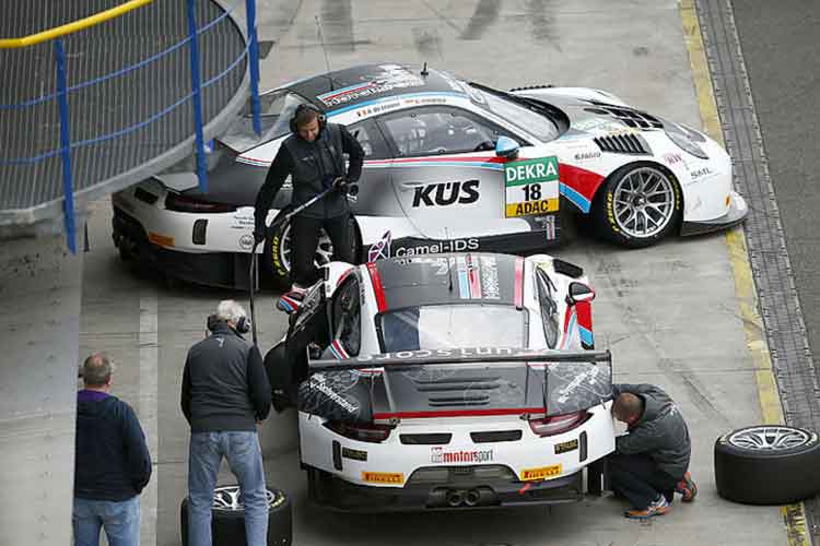 küs Team 75 Bernhard Motorsport Porsche