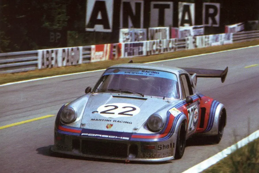 Herbert Müller and Gijs van Lennep were sharing the #22 Porsche 911 Carrera RSR Turbo at 1974 Le Mans 24h