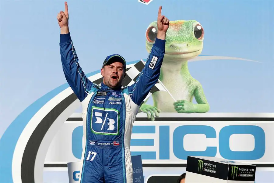 Ricky Stenhouse Jr wins Geico 500 at Talladega