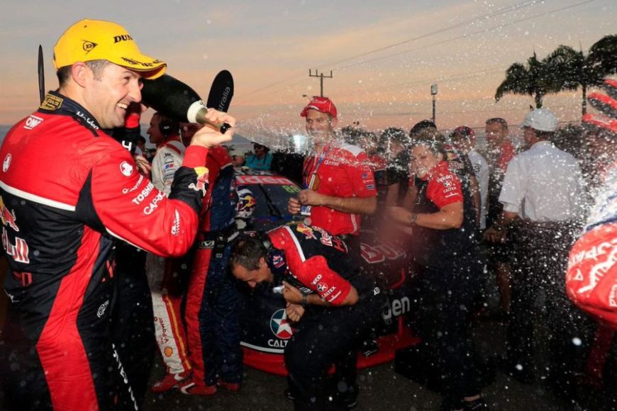 105th victory for Jamie Whincup