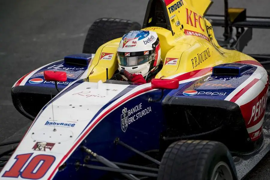 GP3 Series Third sprint race win in a row for Giuliano Alesi