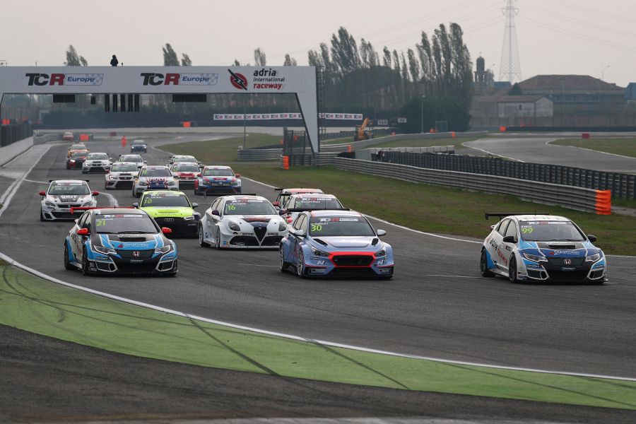 TCR Europe Trophy at Adria International Raceway