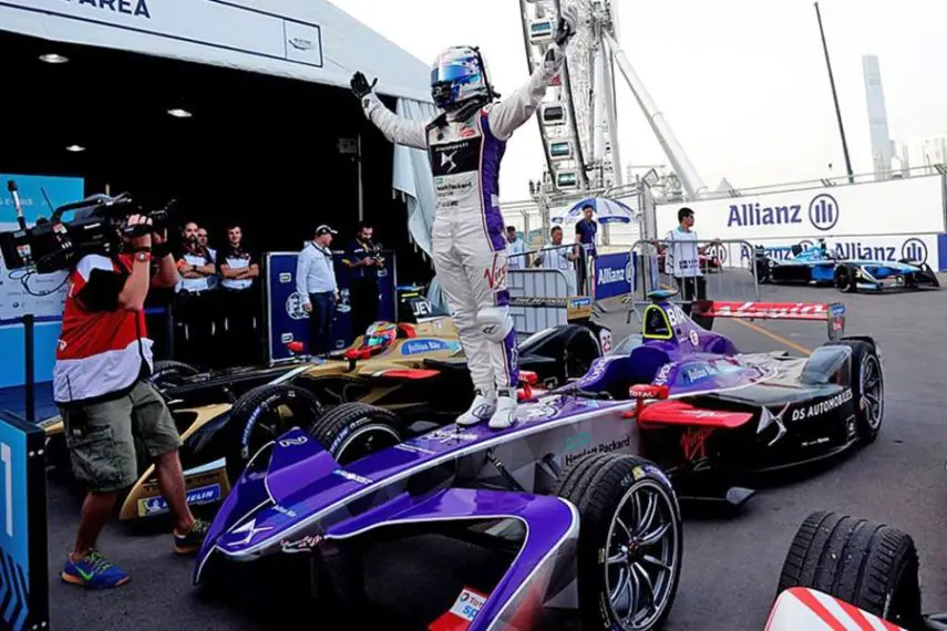 Sam Bird wins race 1 of Hong Kong ePrix