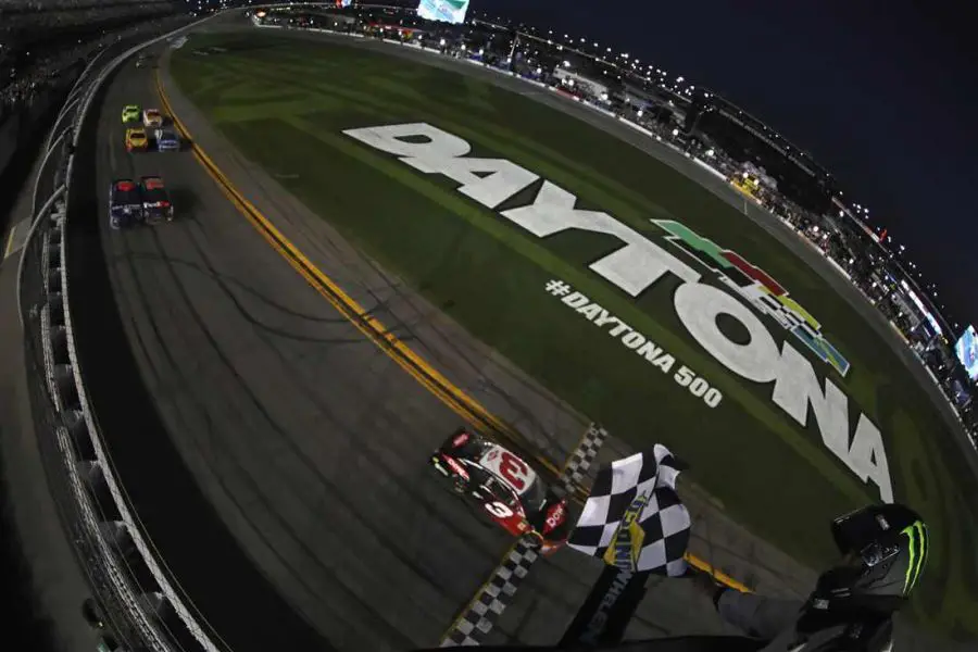 Daytona 500: Austin Dillon wins the Great American Race  SnapLap