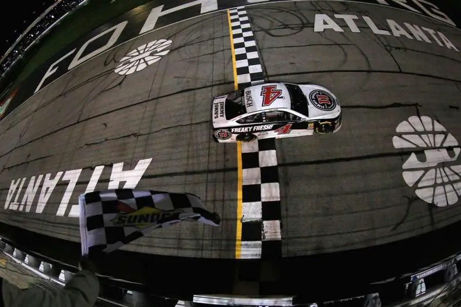 Kevin Harvick wins at Atlanta