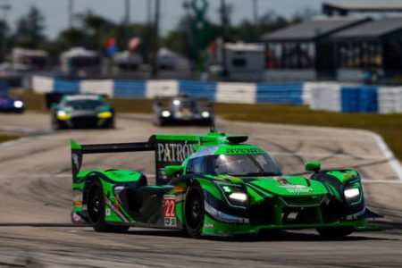 Sebring 12 Hours, #22 Tequila Patron ESM Nissan DPi, P: Pipo Derani, Johannes van Overbeek, Nicolas Lapierre