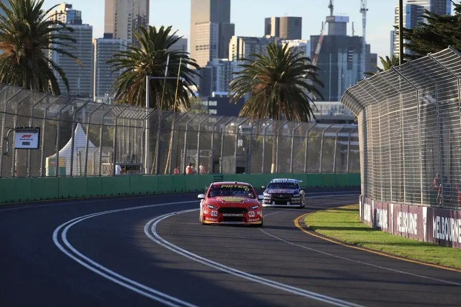 V8 Supercars, Melbourne 400, Scott McLaughlin, Jamie Whincup