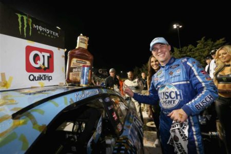 Kevin Harvick wins at Kansas