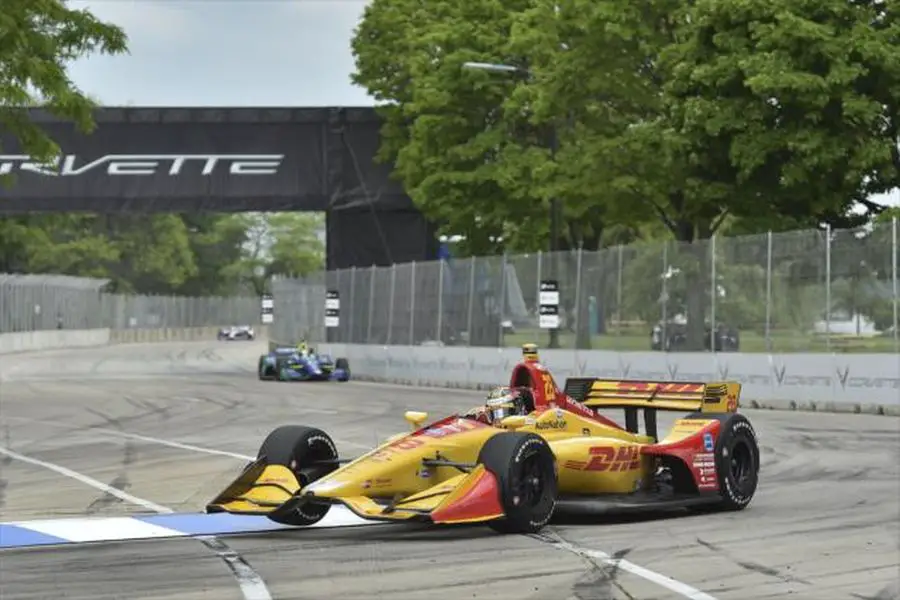 Ryan Hunter-Reay's #28 Chevrolet