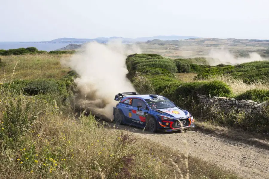 Rally Italia Sardegna, Thierry Neuville