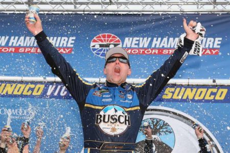 Kevin Harvick wins at New Hampshire Motor Speedway