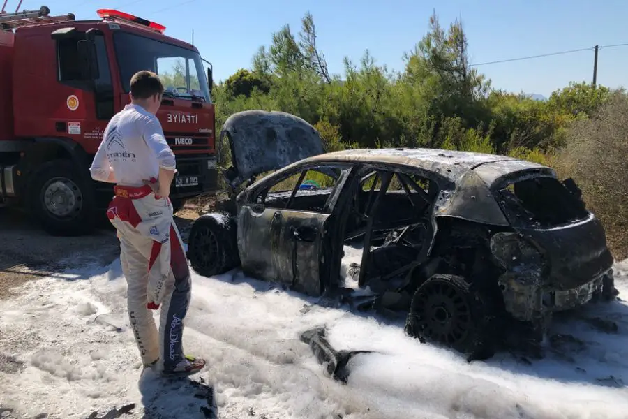 Rally Turkey, Craig Breen Citroen fire