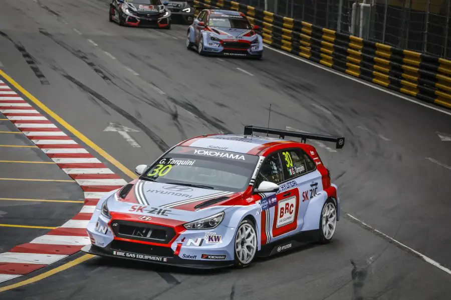 Gabriele Tarquini's #30 Hyundai i30 N TCR