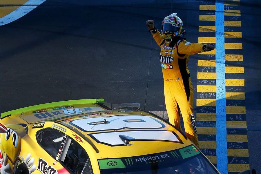 Kyle Busch wins Can-Am 500