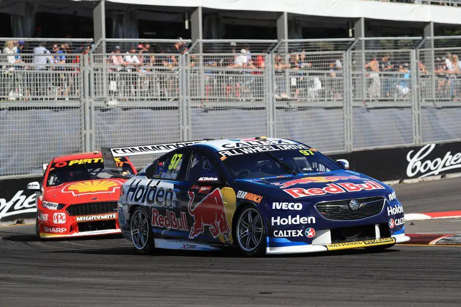 Supercars, Newcastle 500, Race 1, Shane van Gisbergen, Scott McLaughlin