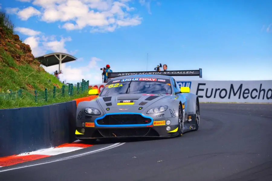 2019 Bathurst 12h Aston Martin