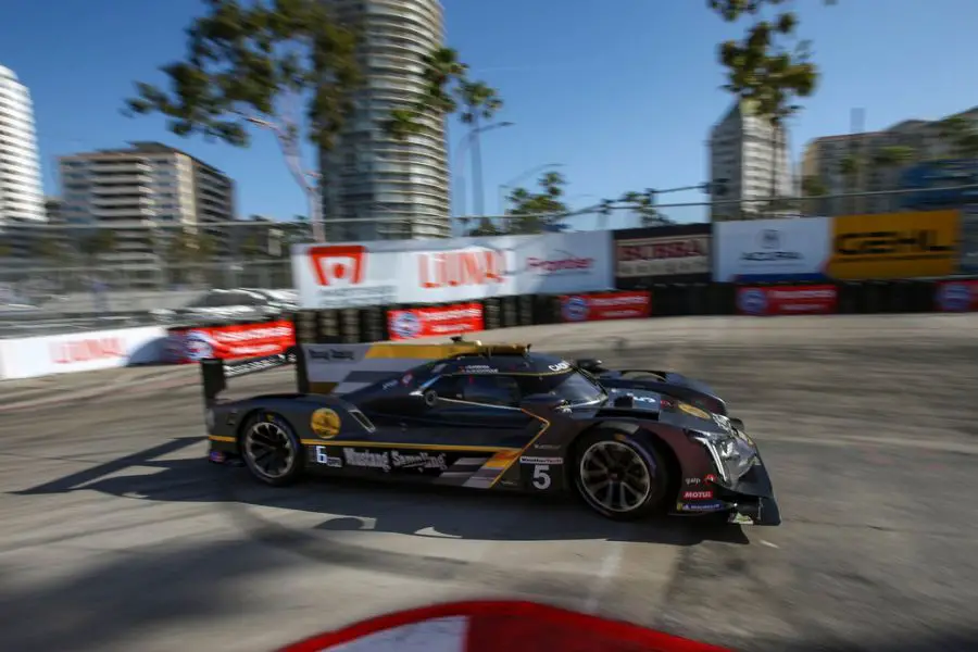 #5 Mustang Sampling Cadillac at Long Beach