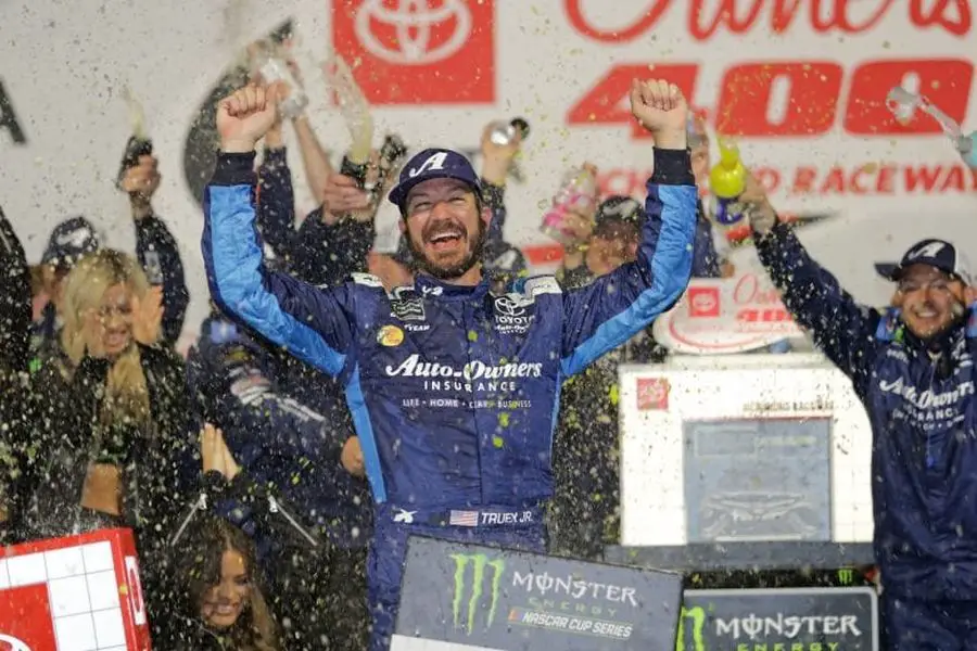 Martin Truex Jr., Richmond Raceway