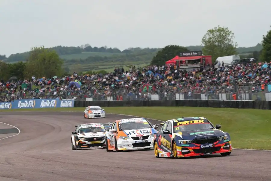 British Touring Car Championship Thruxton