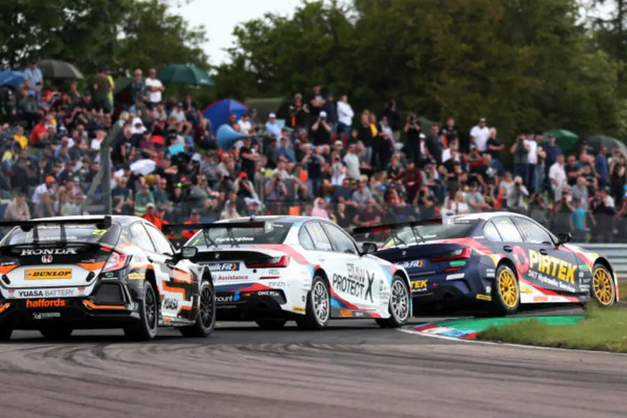 BTCC Thruxton Race 2