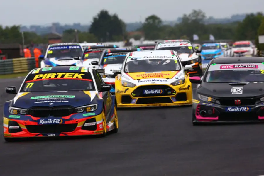 BTCC Croft Race 2 Andrew Jordan