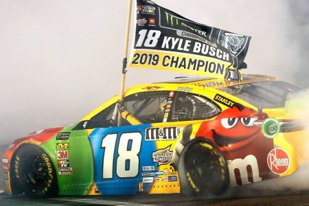 Kyle Busch 2019 champion