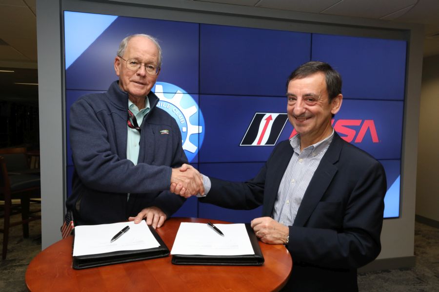 Jim France (left), Chairman of IMSA and Pierre Fillon, President of the ACO
